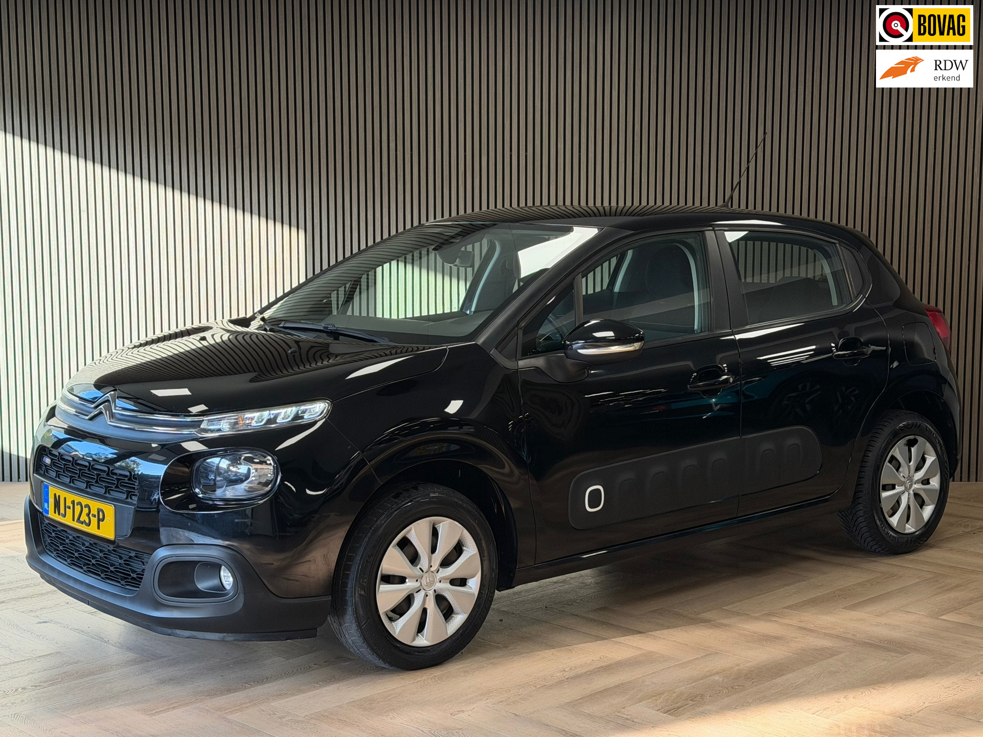 47787252-34.jpg